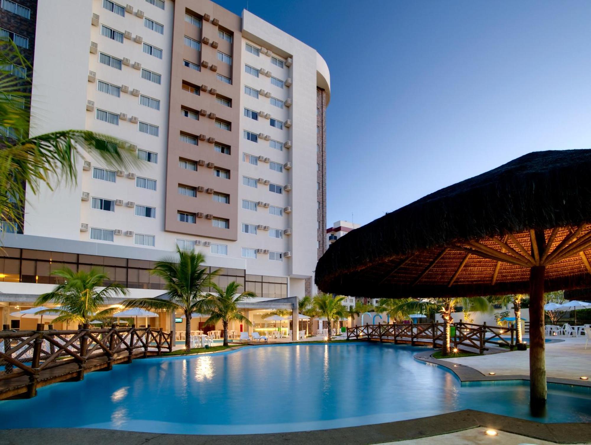 Best Western Suites Le Jardin Caldas Novas Exterior photo